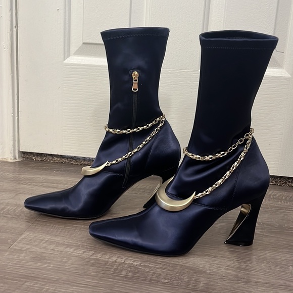 ZIMMERMANN Suede Ankle Boot - Picture 4 of 8